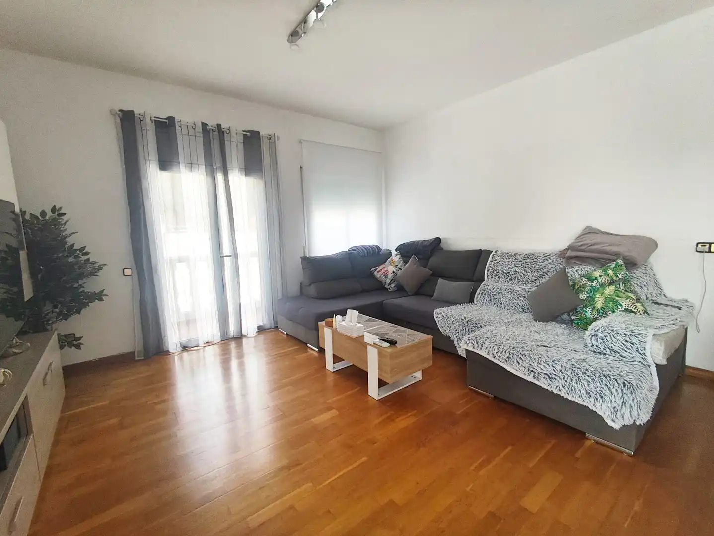 Sala d'estar de Casa o xalet en venda en Abrera amb Aire condicionat, Calefacció i Parquet