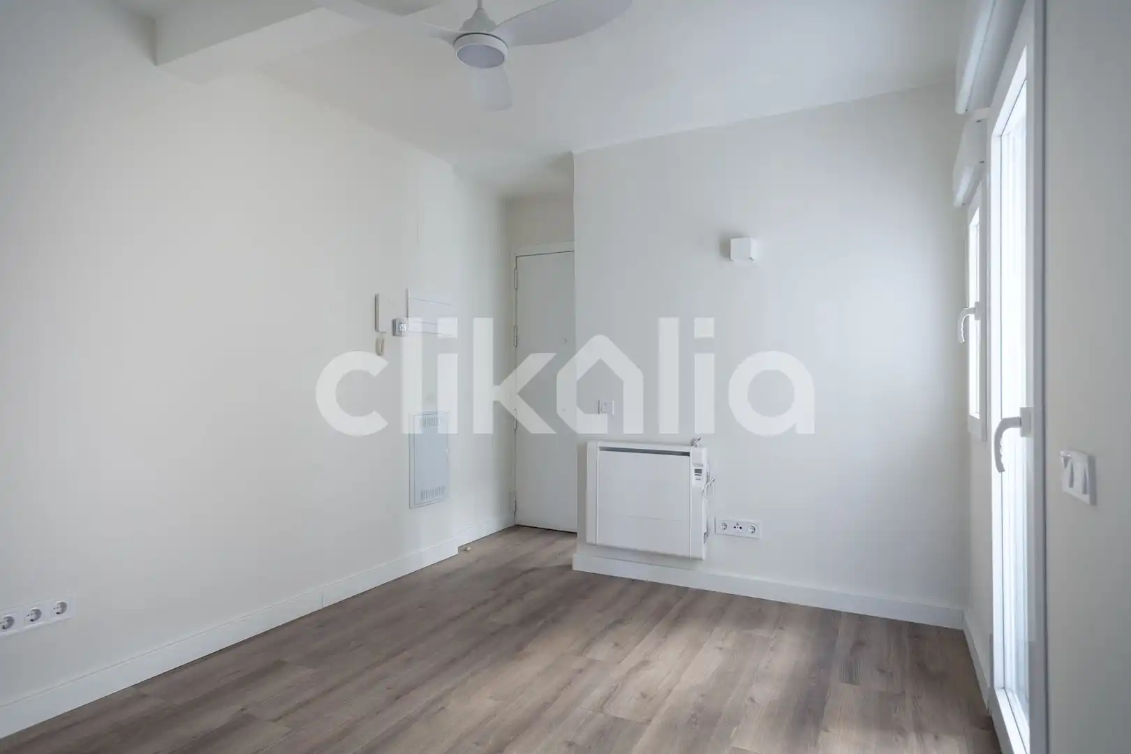 Schlafzimmer von Wohnung zur Miete in Villaverde