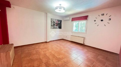 Foto 4 de Casa adosada en venta en Méntrida, Toledo
