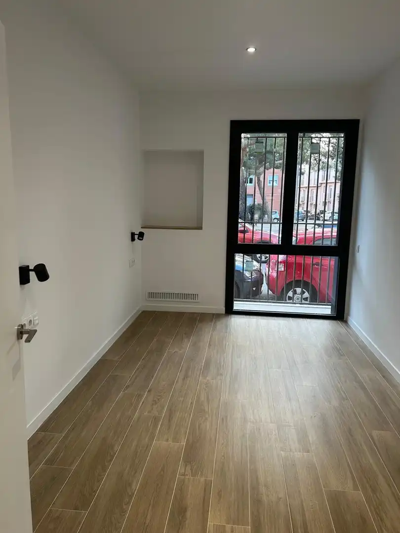 Bedroom of Ground floor for sale in Sabadell  with Heating, Terrace and Balcony