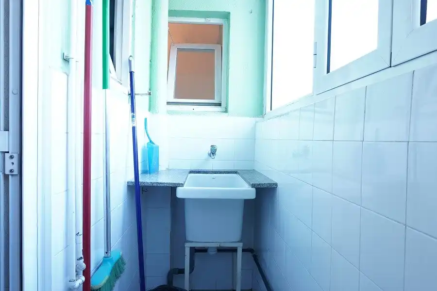 Bathroom of Flat for sale in Ripoll  with Heating