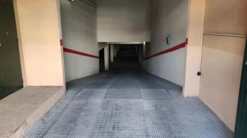 Foto 2 de Garaje en venta en Calle Pintor Barjola, 10, La Estación, Badajoz Capital