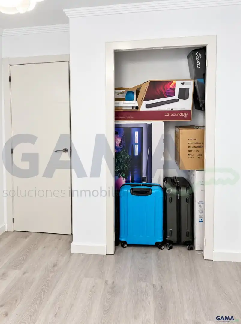 Wohnung zum Verkauf in Casc Urbà, imagen 13