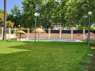 Flat with pool for sale in Calle Andrómeda