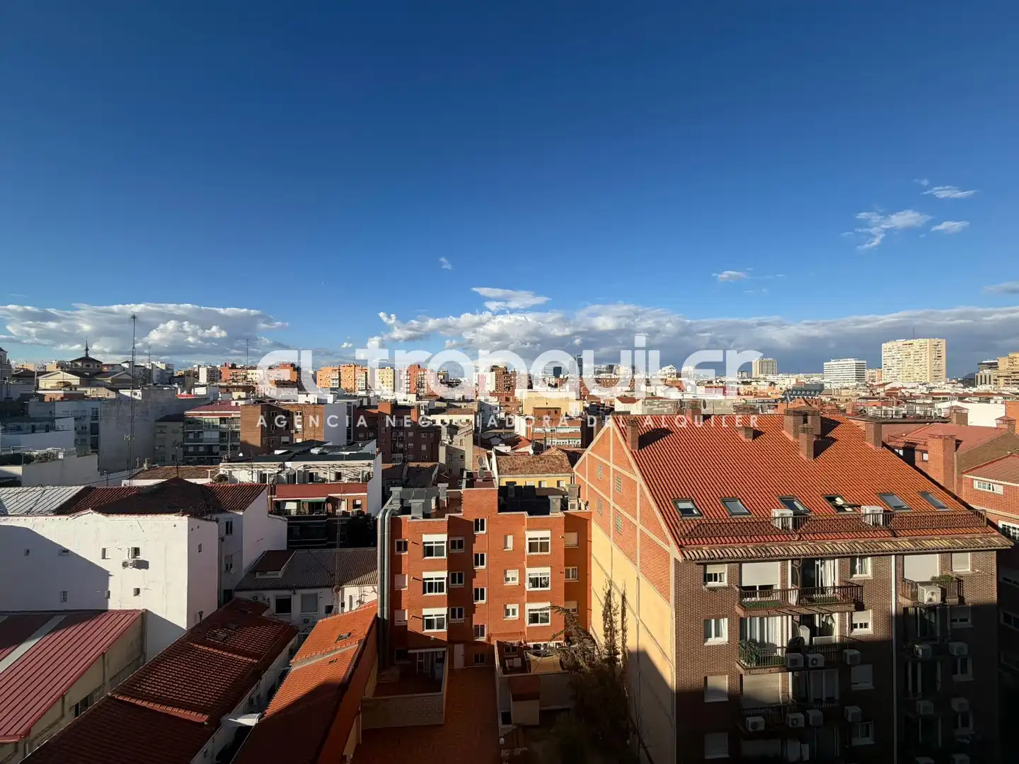Terrasse von Dachboden zur Miete in Tetuán