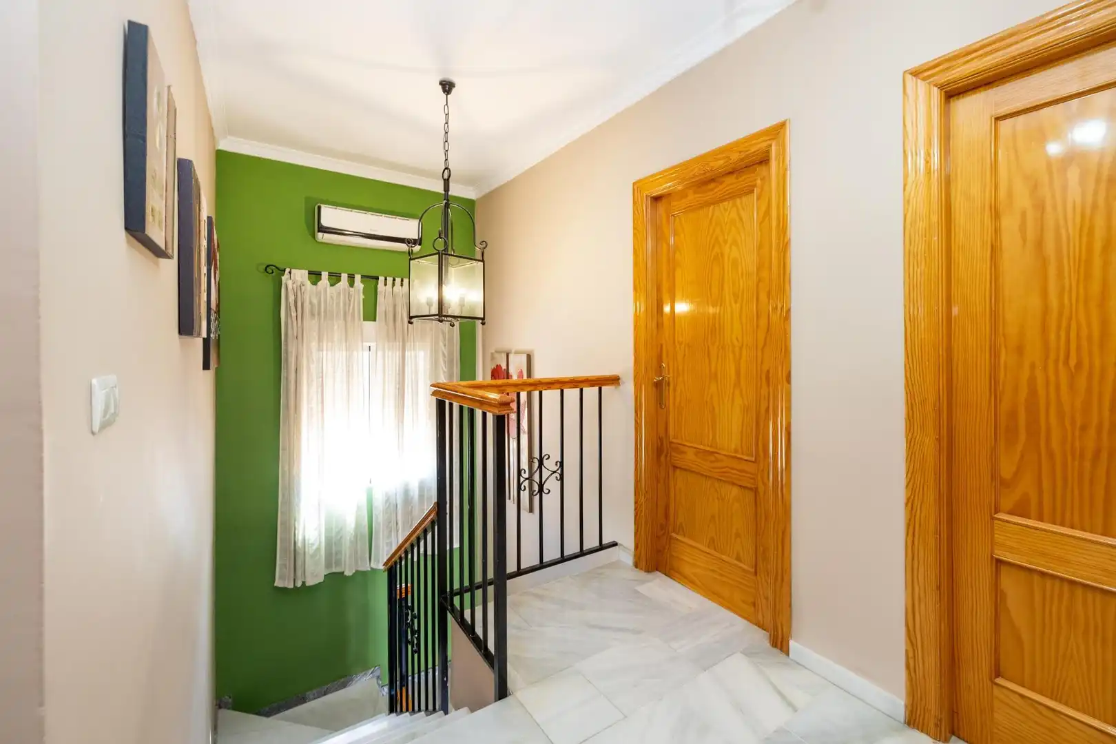 Casa o chalet en venta en Cúllar Vega con Aire acondicionado, Calefacción y Jardín privado