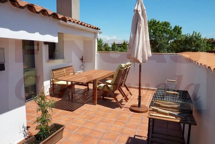 Terrassa de Dúplex en venda en Cerdanyola del Vallès amb Aire condicionat, Calefacció i Parquet