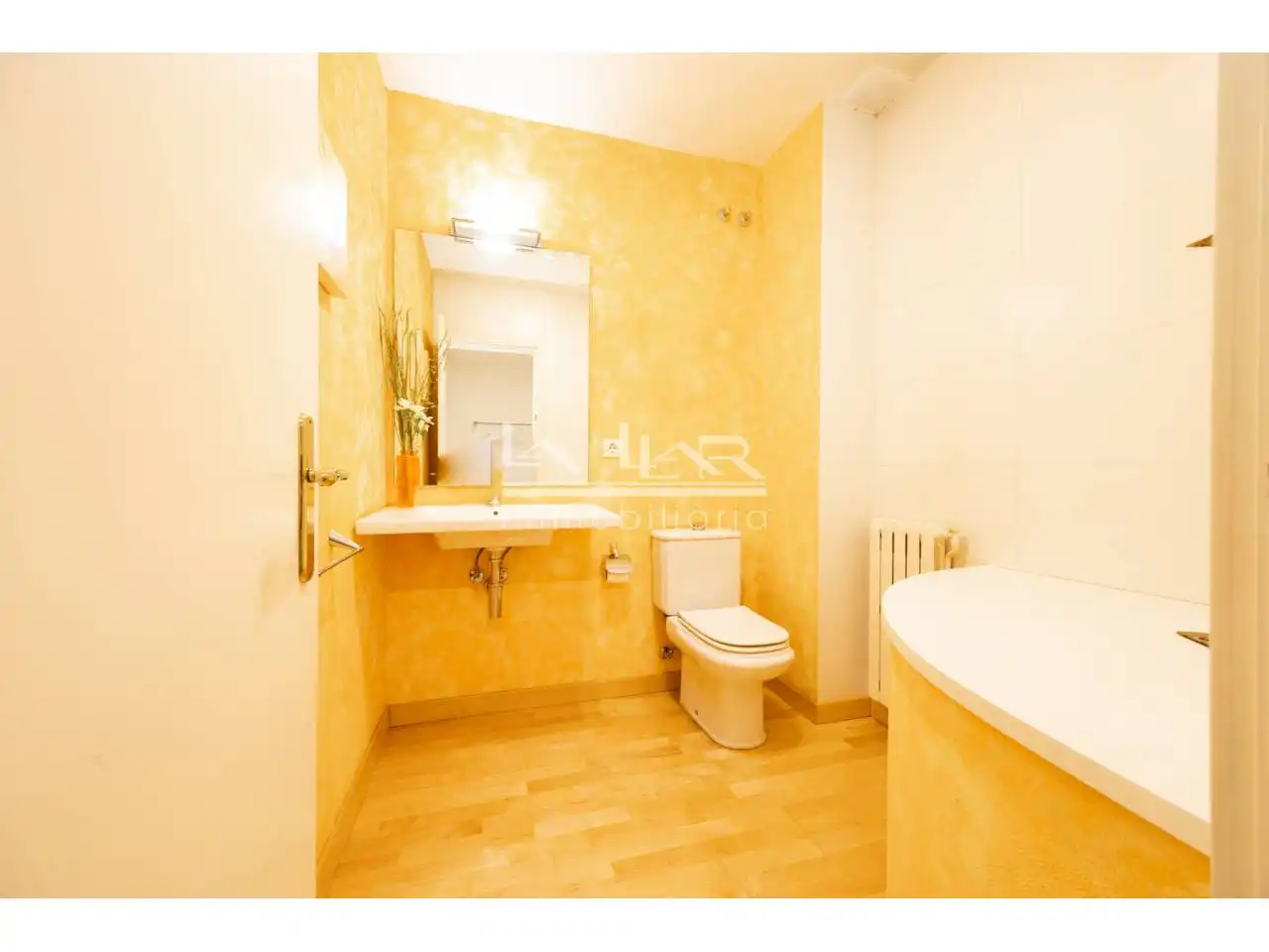 Baño de Casa o chalet en venta en Vic con Calefacción, Jardín privado y Parquet