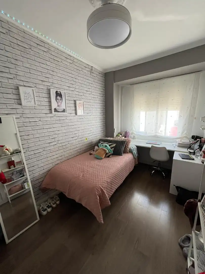 Habitación de Casa adosada en venta en El Real de Gandia con Aire acondicionado, Amueblado y Horno