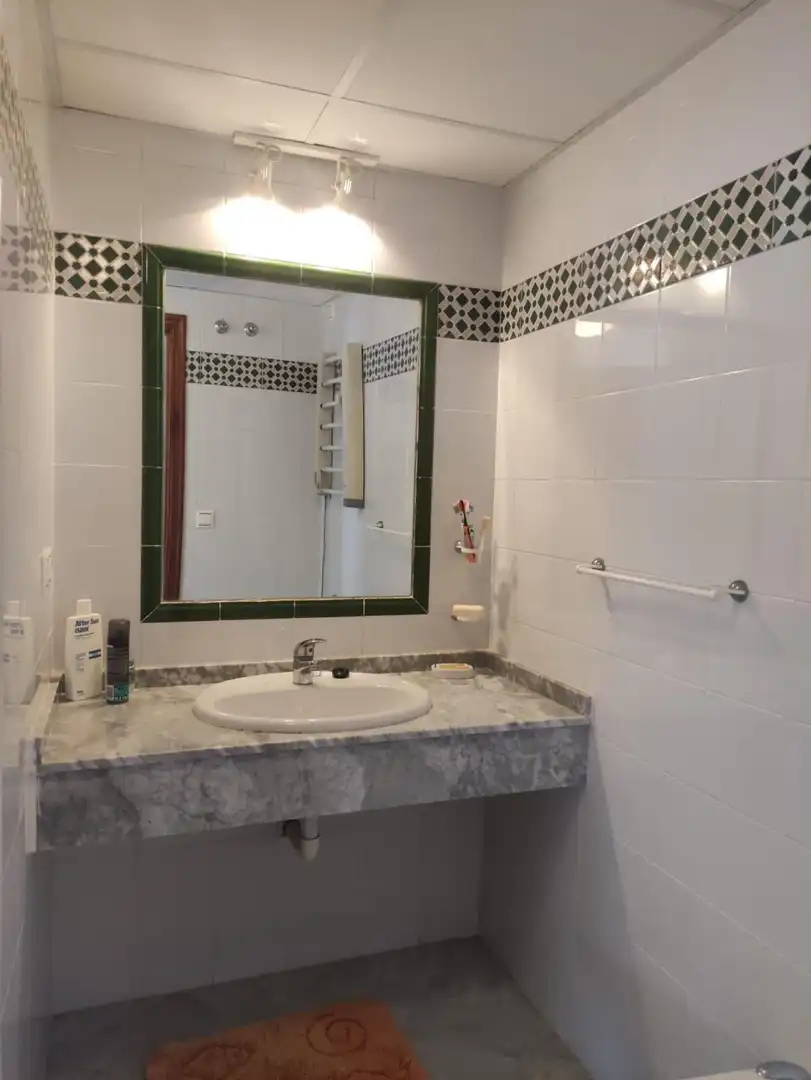 Baño de Dúplex en venta en Playa de los Locos