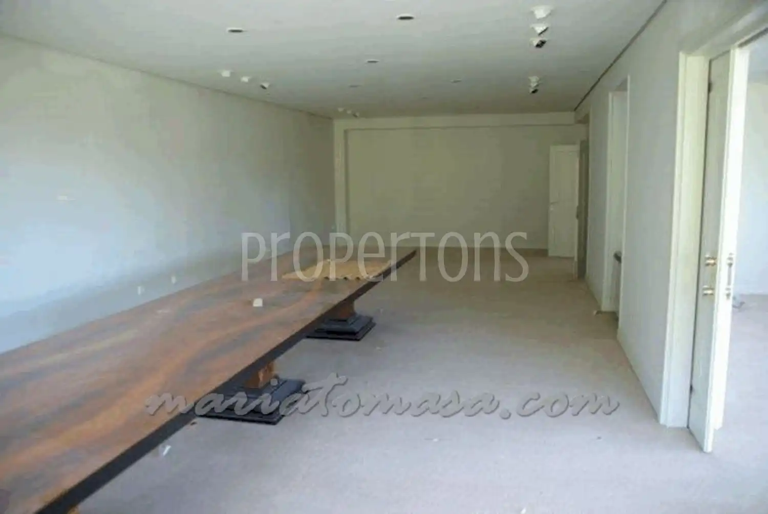 Office for rent in Zamudio