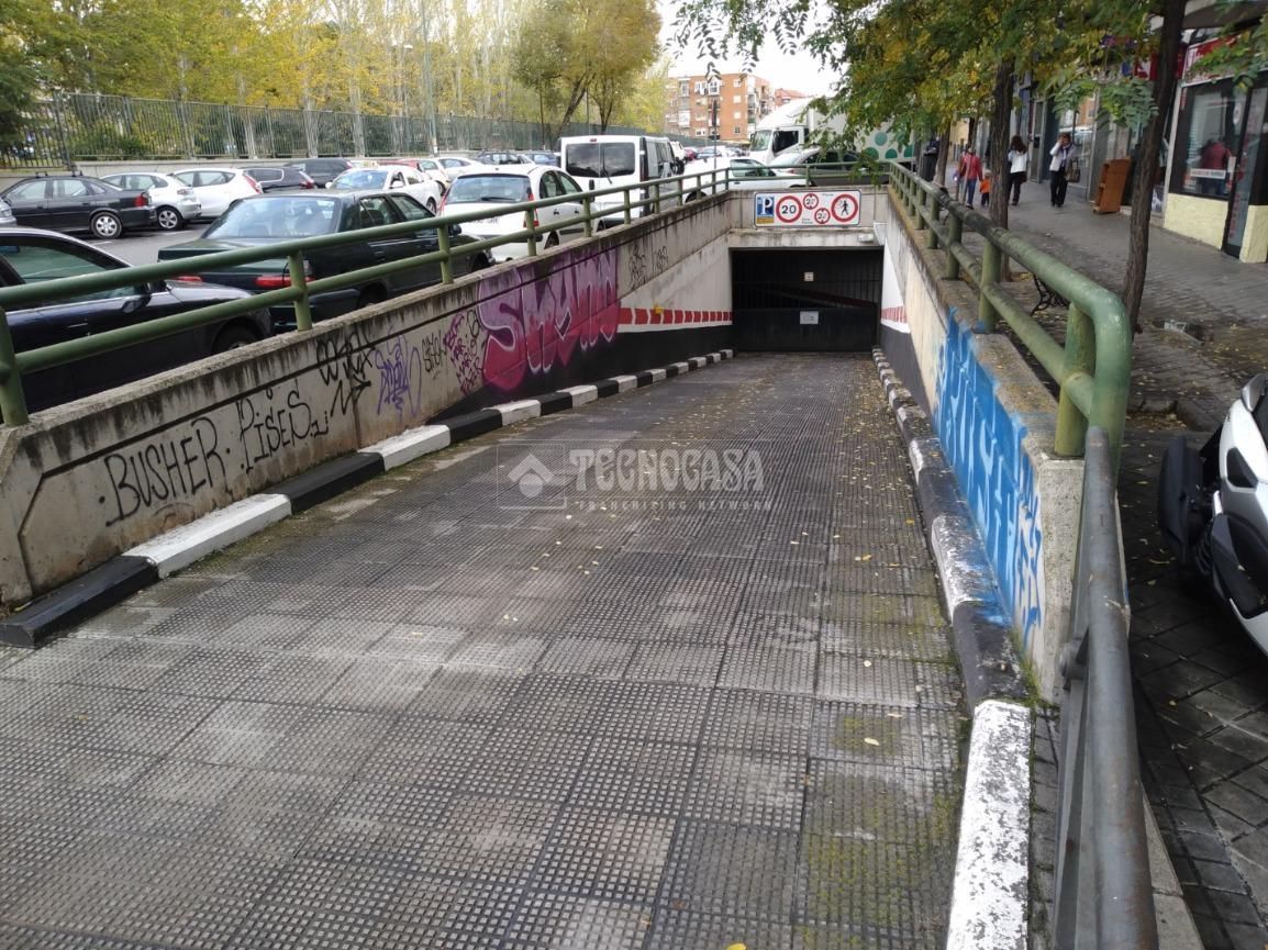 Aparcament de Garatge en venda en  Madrid Capital