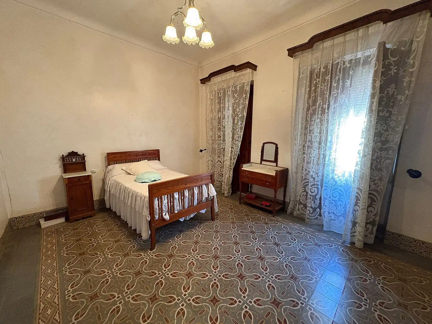 Casa adosada en venta en Novelda
