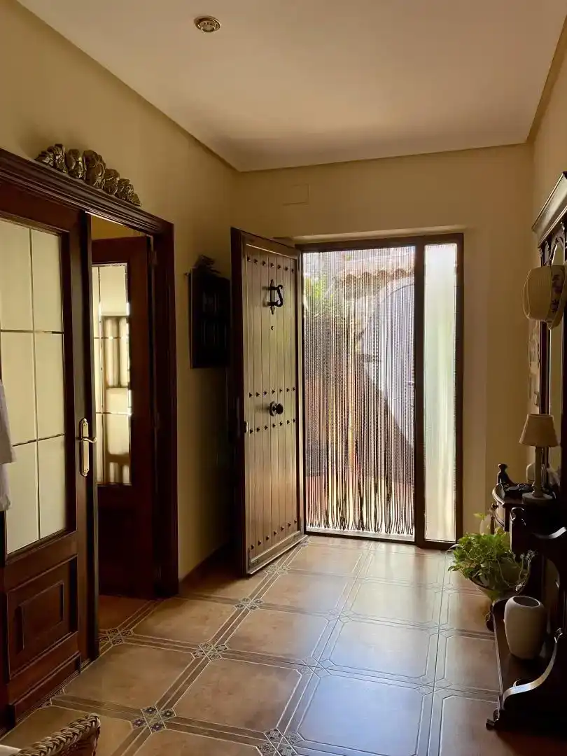 Casa o xalet en venda en Torre de Santa María amb Aire condicionat i Piscina