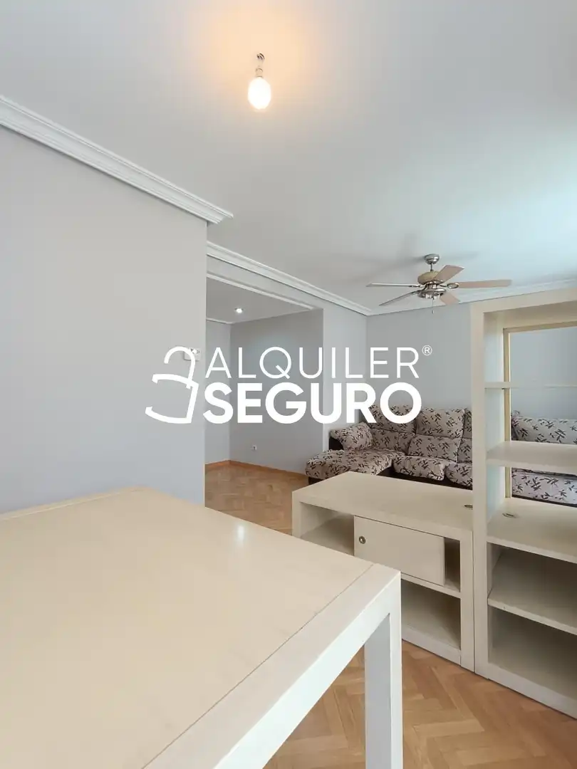 Living room of Flat for rent in Leganés  with Heating, Storage room and Furnished