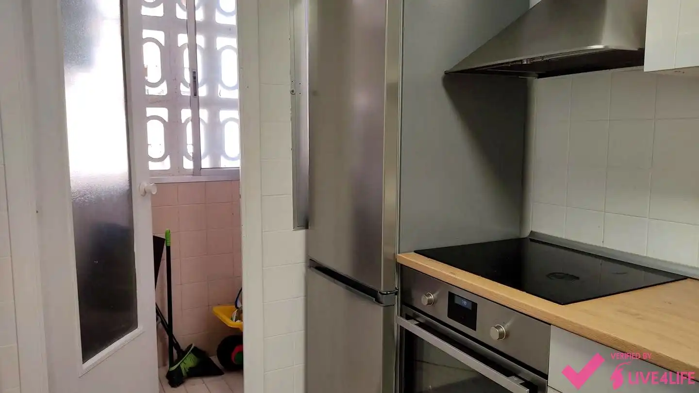 Cocina de Piso de alquiler en Valencia con Aire acondicionado y Amueblado