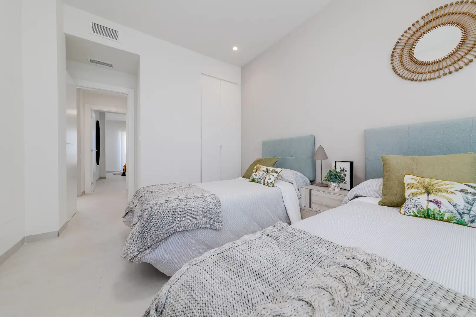 Apartamento con piscina en venta en El Raso, imagen 25