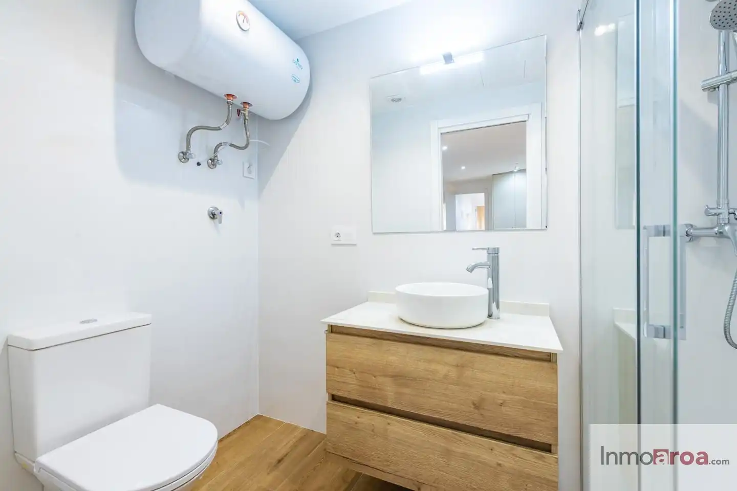 Badezimmer von Wohnung zur Miete in Castellón de la Plana / Castelló de la Plana mit Klimaanlage und Heizung