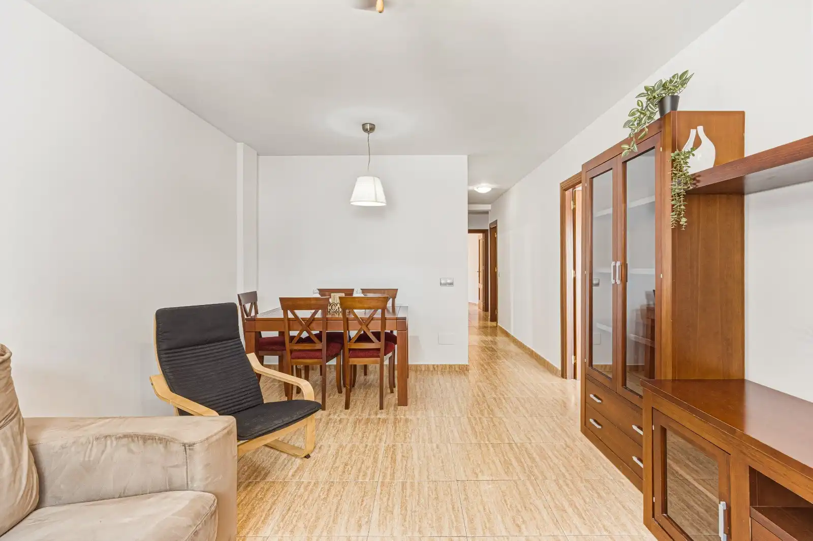 Sala d'estar de Pis en venda en Mijas amb Aire condicionat i Terrassa