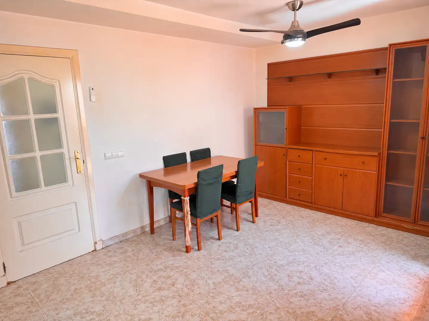 Comedor de Casa o chalet en venta en Roquetas de Mar con Aire acondicionado, Terraza y Trastero