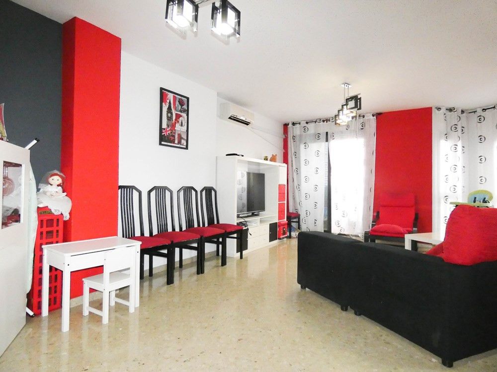 Sala d'estar de Pis en venda en Vila-real amb Aire condicionat i Calefacció