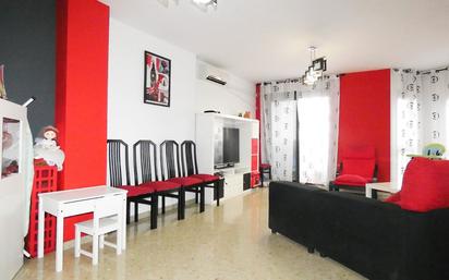 Sala d'estar de Pis en venda en Vila-real amb Aire condicionat i Calefacció