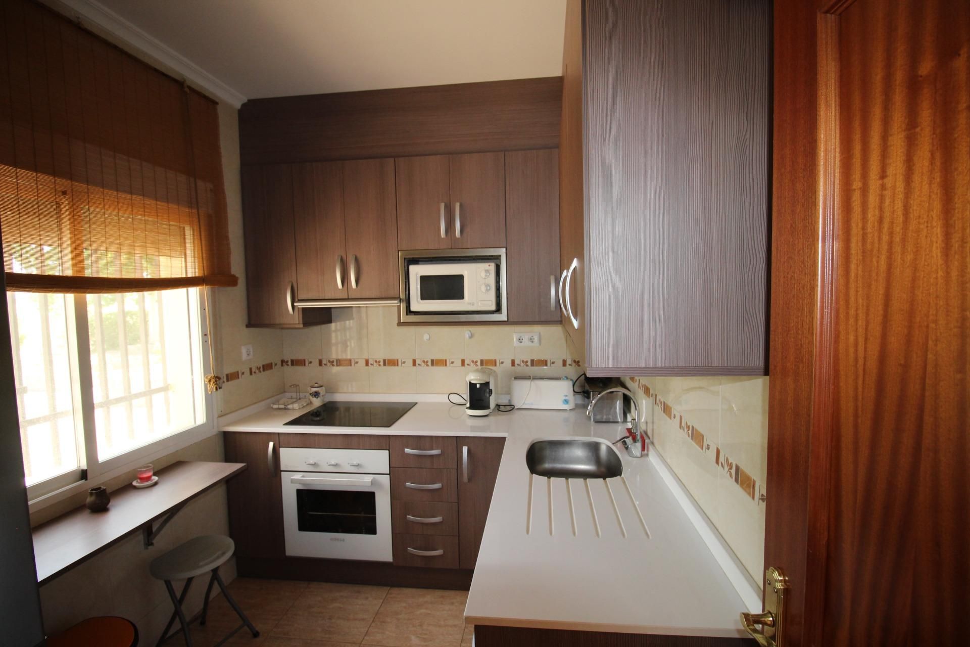 Kitchen of House or chalet for sale in Argamasilla de Calatrava  with Terrace, Storage room and Furnished