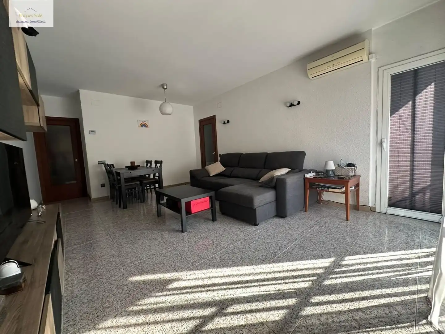 Appartamento con balcone in vendita a La Roca del Vallès, imagen 2