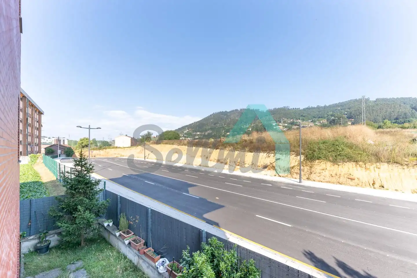 Exterior view of Flat for share in HUCA - La Cadellada