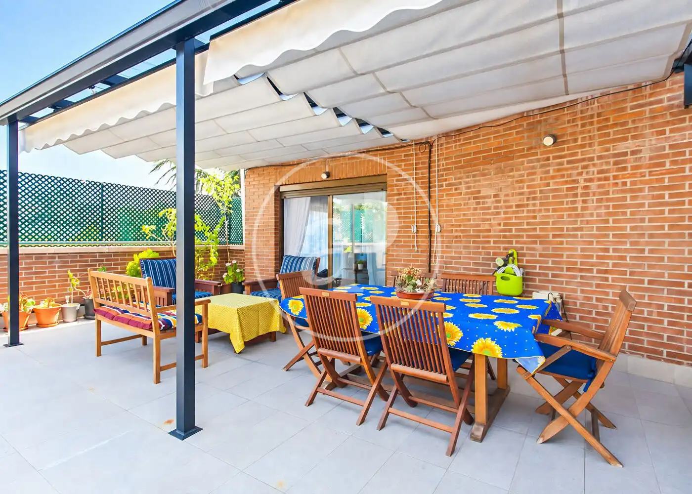 Flat for rent in Calle A. Baldasano, Colina