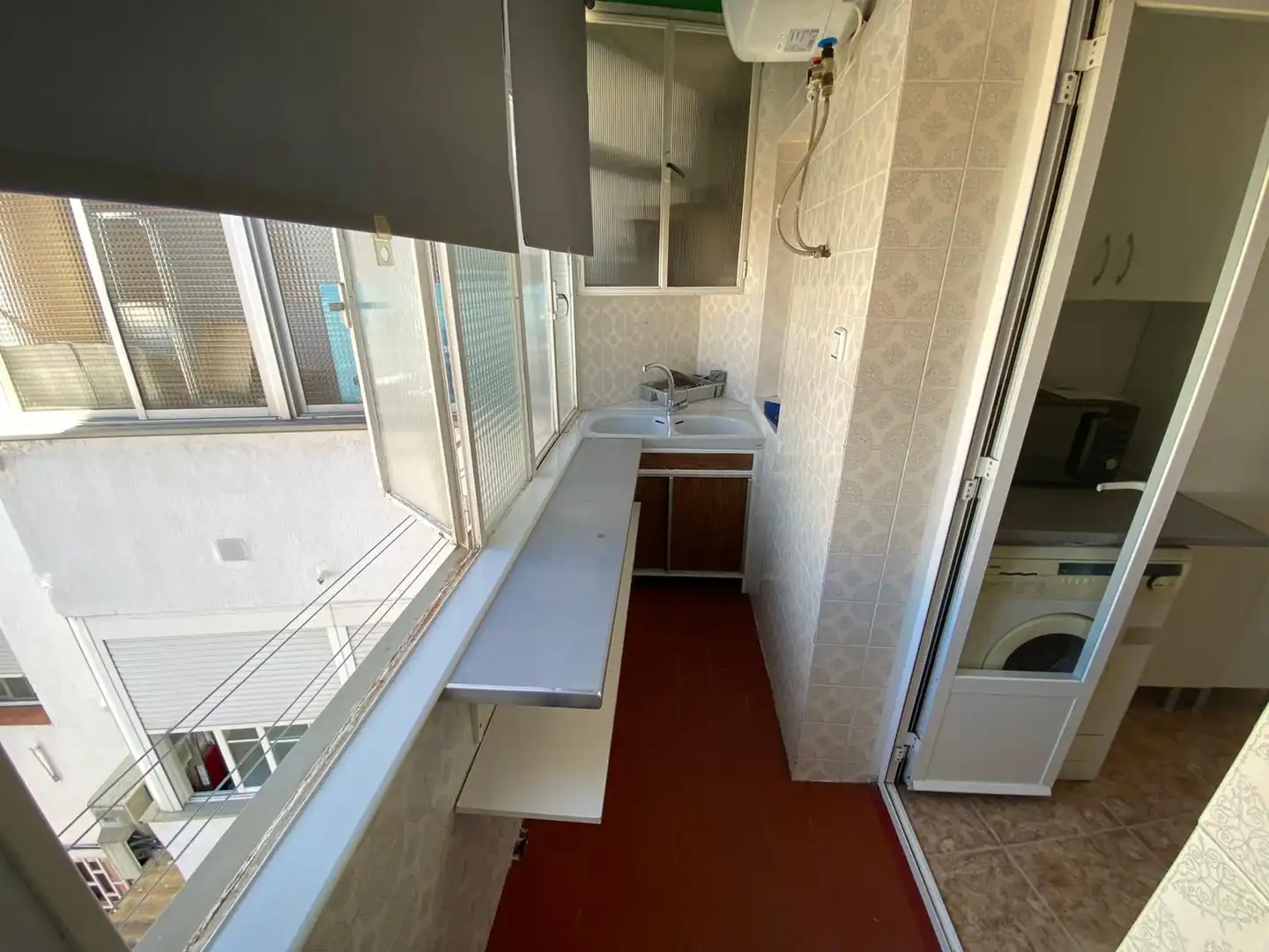 Room in Calle de Pedro Laborde, 10, Portazgo