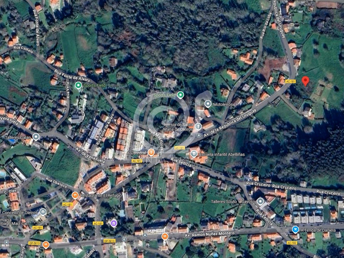 Exterior view of Residential for sale in Oleiros