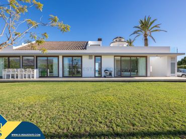 Villa con piscina in vendita a Altea ciudad
