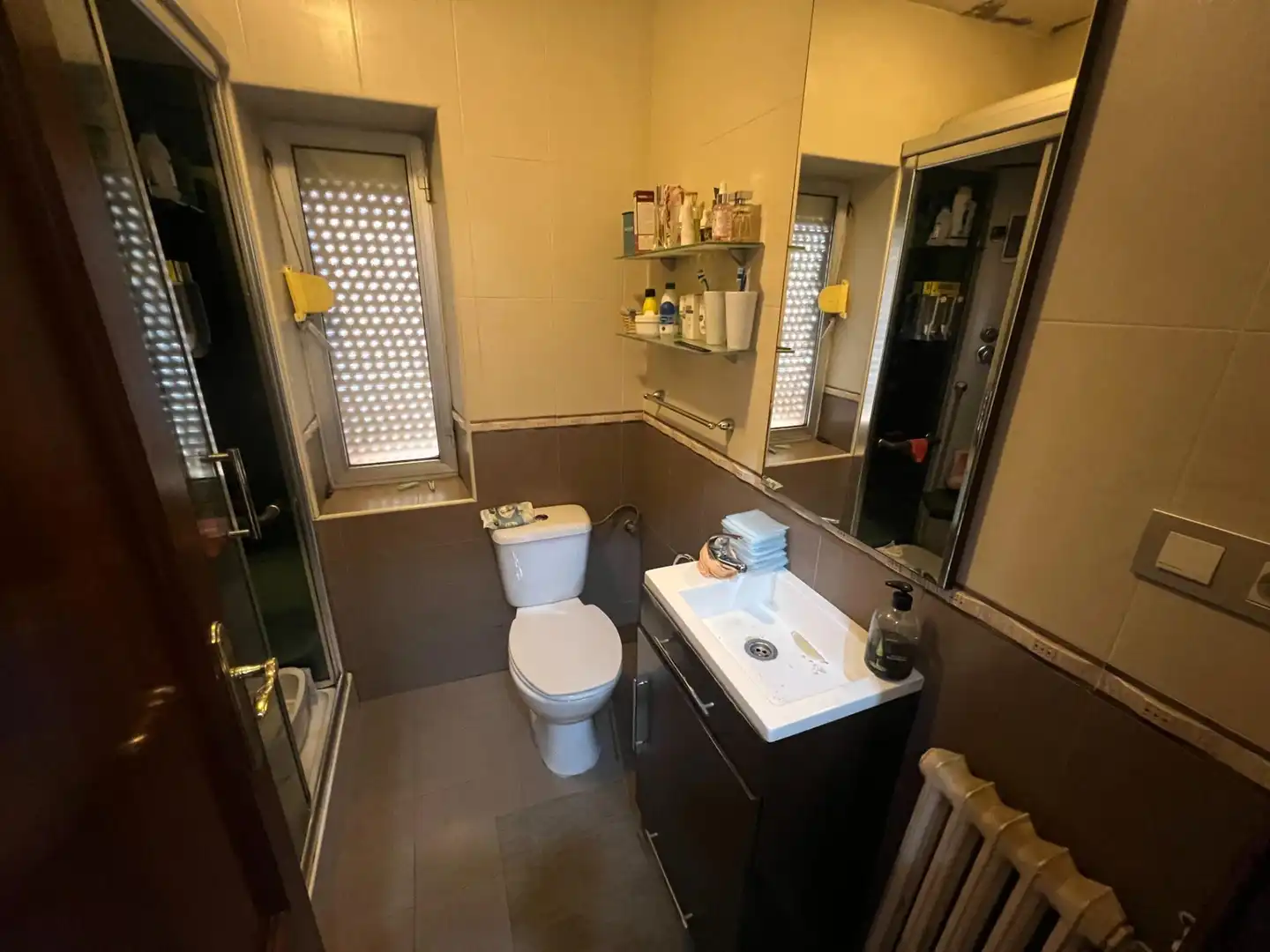 Baño de Piso en venta en San Andrés del Rabanedo con Calefacción y Terraza
