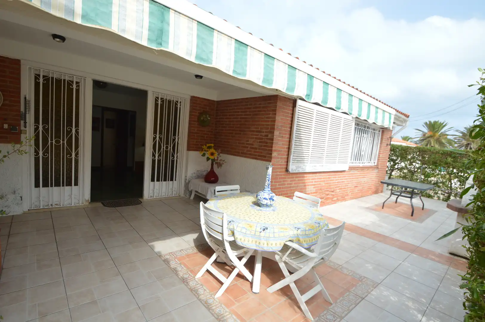 Terrassa de Casa o xalet en venda en Vinaròs amb Aire condicionat, Calefacció i Jardí privat