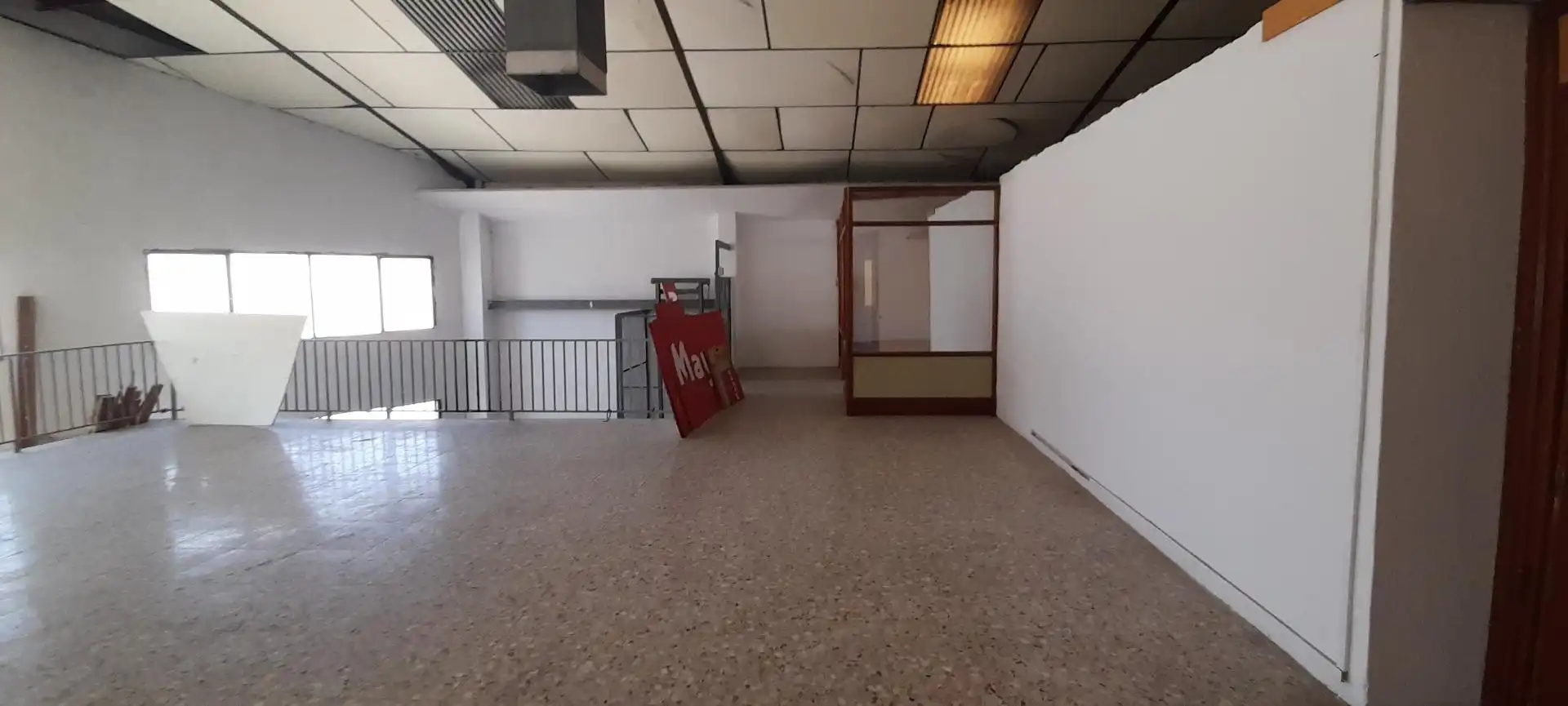 Nave industrielle à vendre à Calle Valverde del Camino, imagen 2