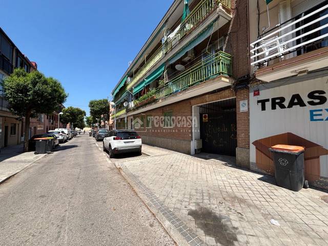 Garaje en Venta en Palomeras Bajas