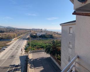 Vista exterior de Àtic en venda en El Vendrell amb Aire condicionat, Calefacció i Terrassa