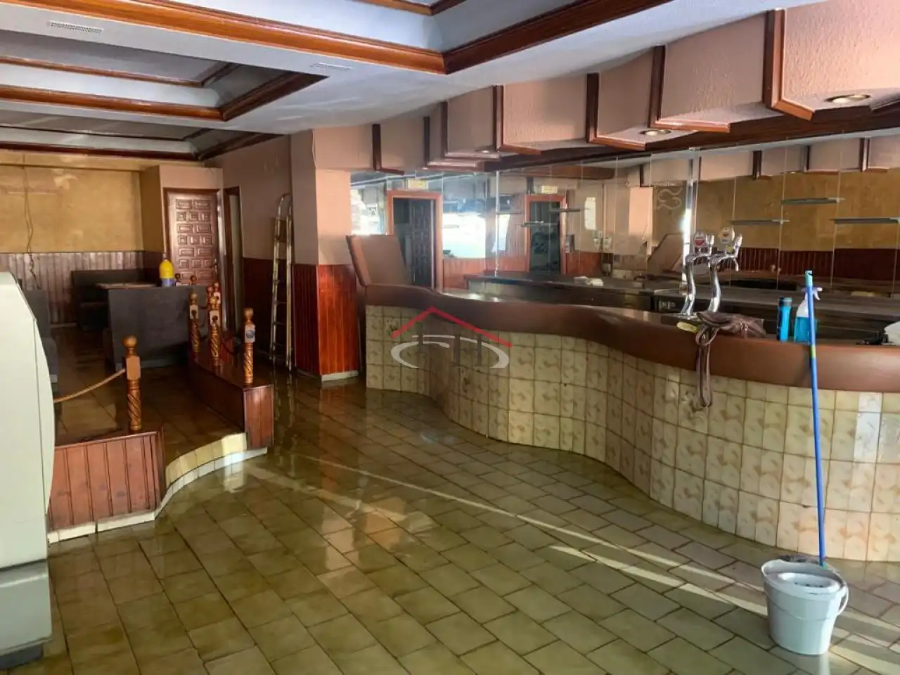 Local comercial en venda a SAN MAMES