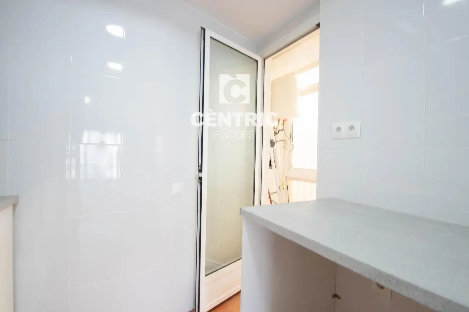 Baño de Ático en venta en Terrassa con Calefacción y Terraza