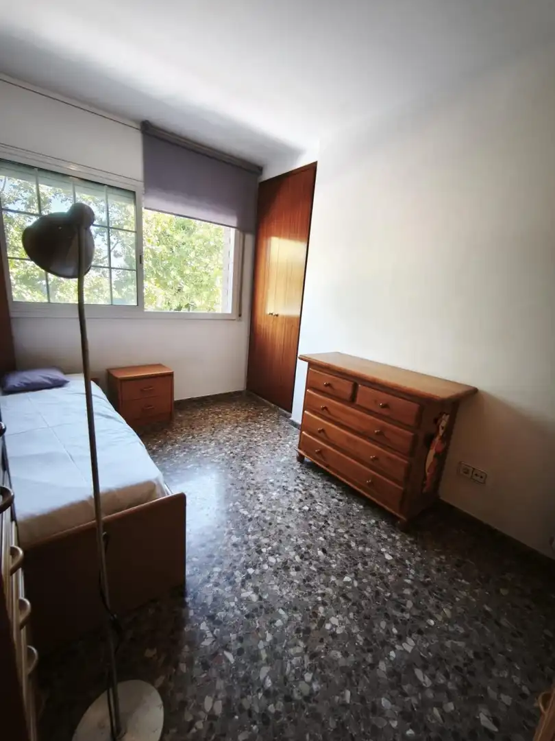 Habitación de Dúplex en venta en Montcada i Reixac con Calefacción y Terraza