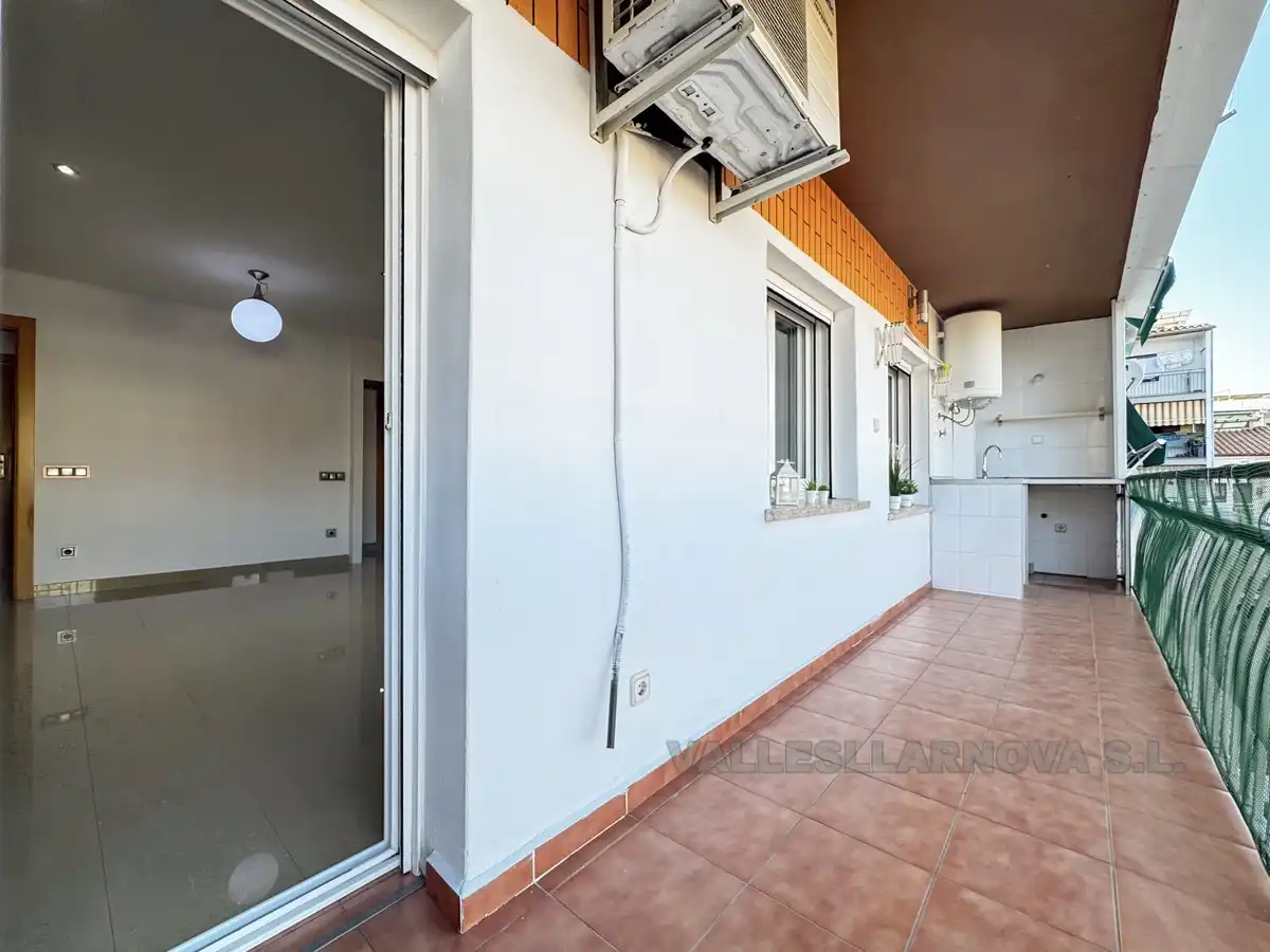 Balcony of Flat for sale in Mollet del Vallès  with Air Conditioner