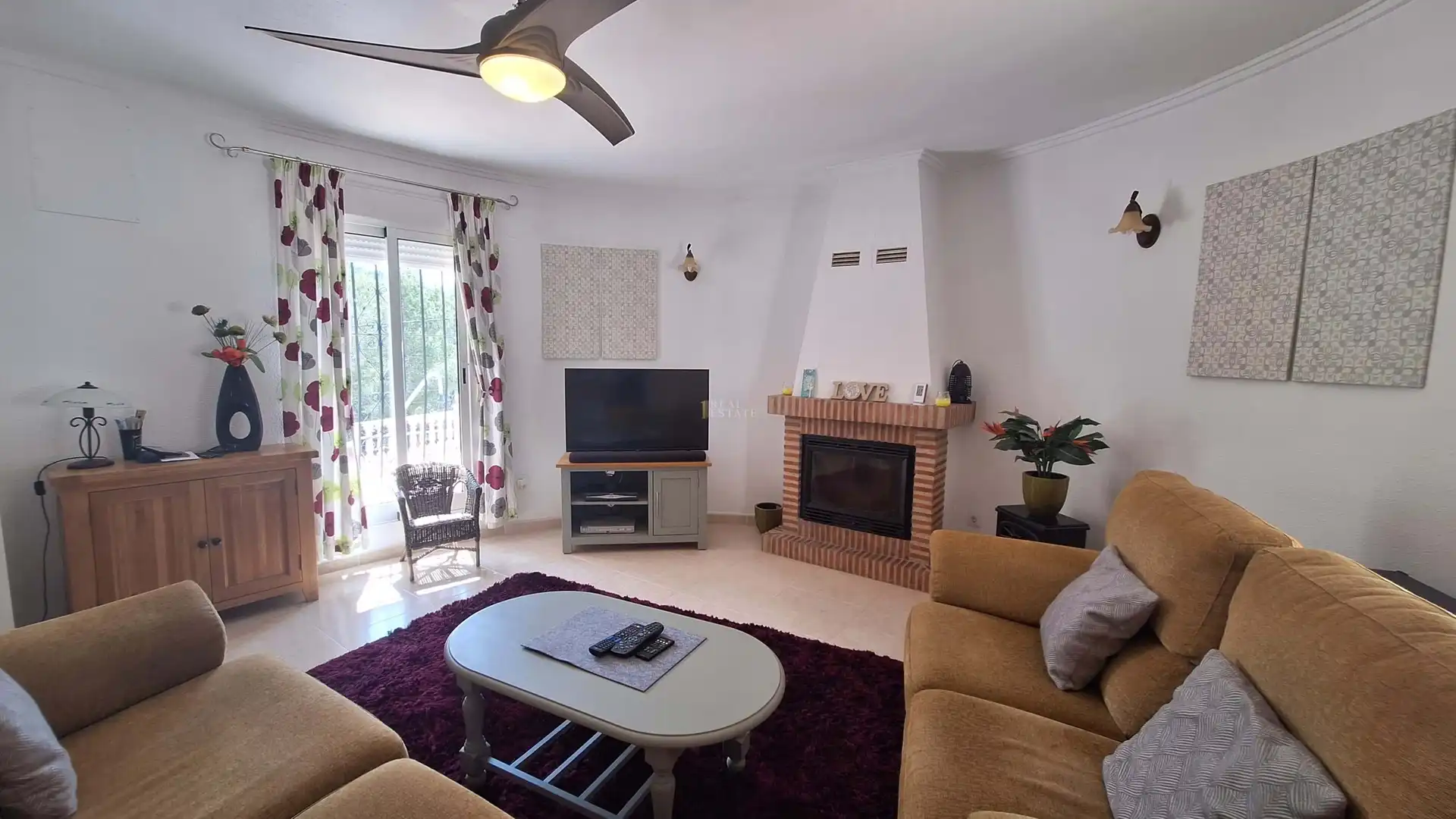 Sala d'estar de Casa o xalet en venda en La Font d'en Carròs amb Aire condicionat, Calefacció i Terrassa