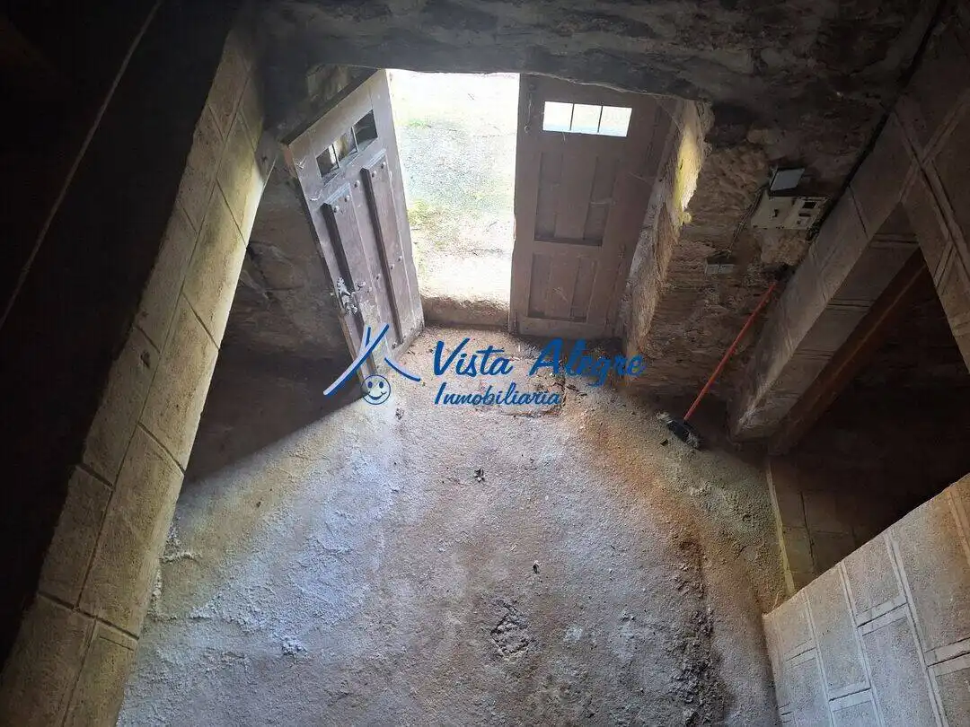 Local en venta en Rodezno