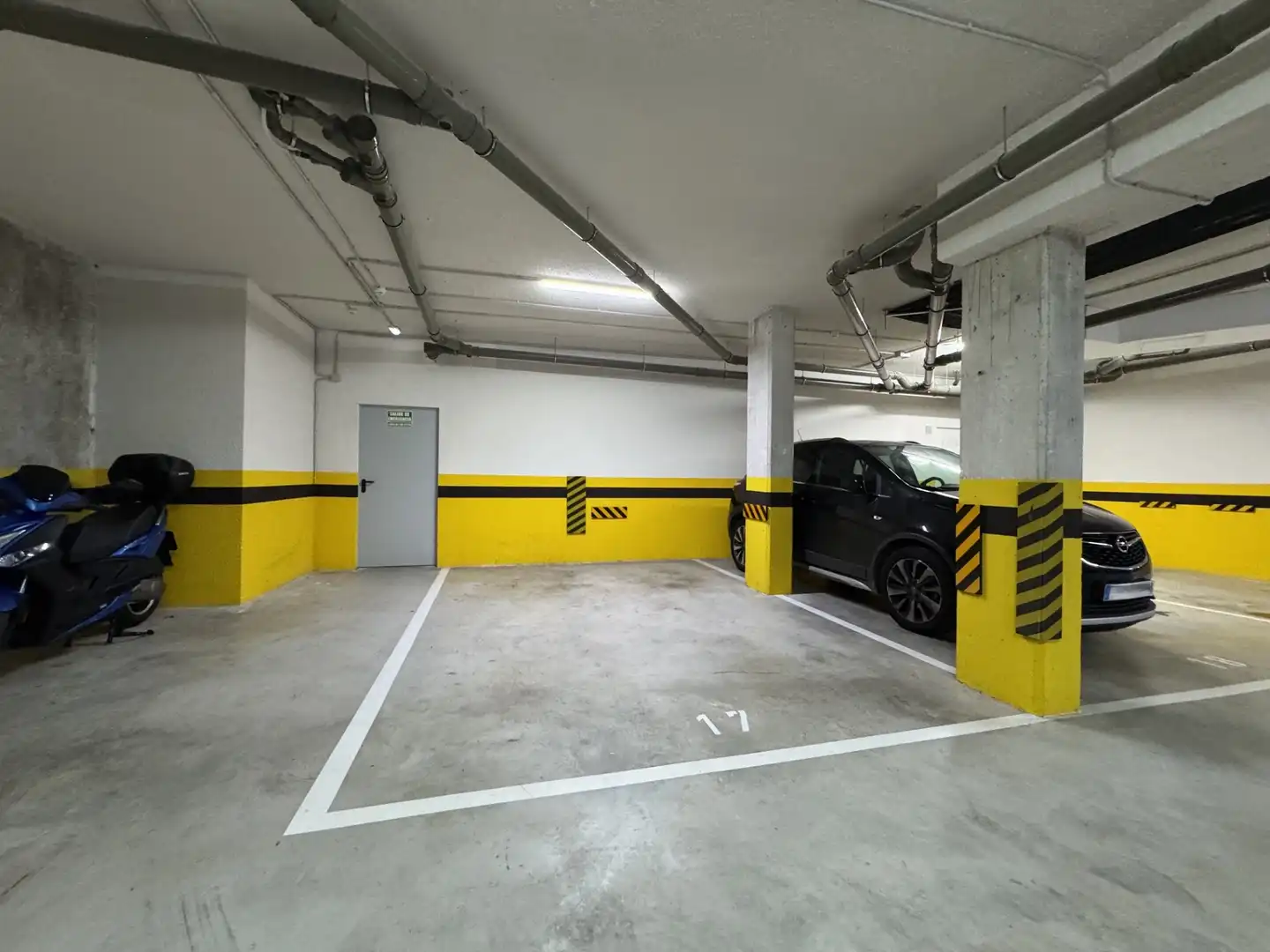 Parking de Piso en venta en Urduliz con Calefacción, Parquet y Terraza