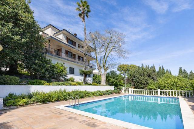 Casa-chalet en Venta en Calle rio ebro en Sierra Perenchiza - Cumbres de Calicanto - Sto Domingo