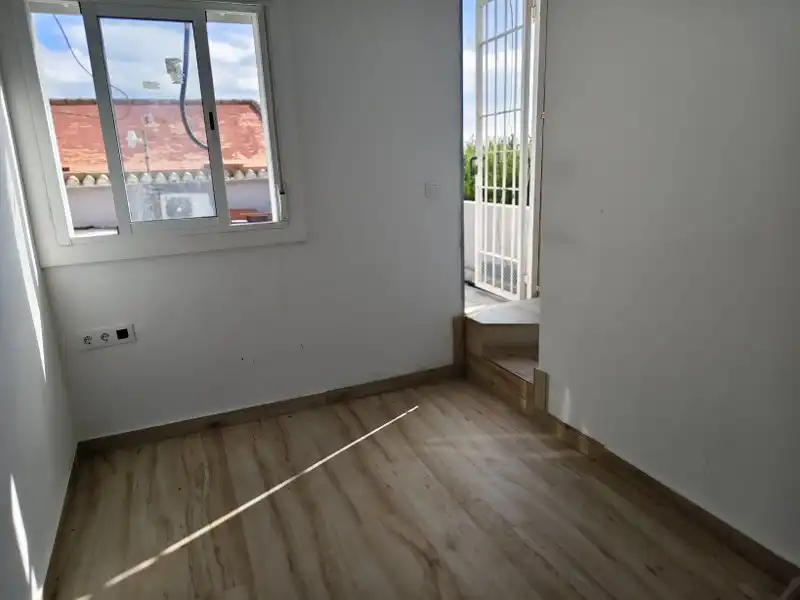 Casa rústica amb jardí en venda a El Marenyet, imagen 18