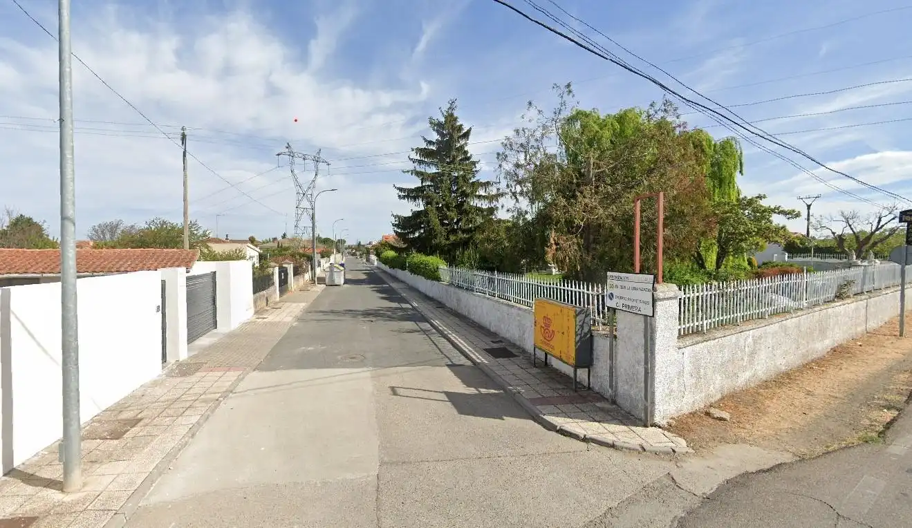 Residential land for sale in Villamayor, imagen 2