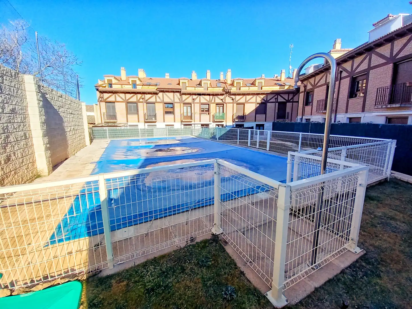 Piso en venta en Calle Iglesia, 7, Fresnillo de las Dueñas