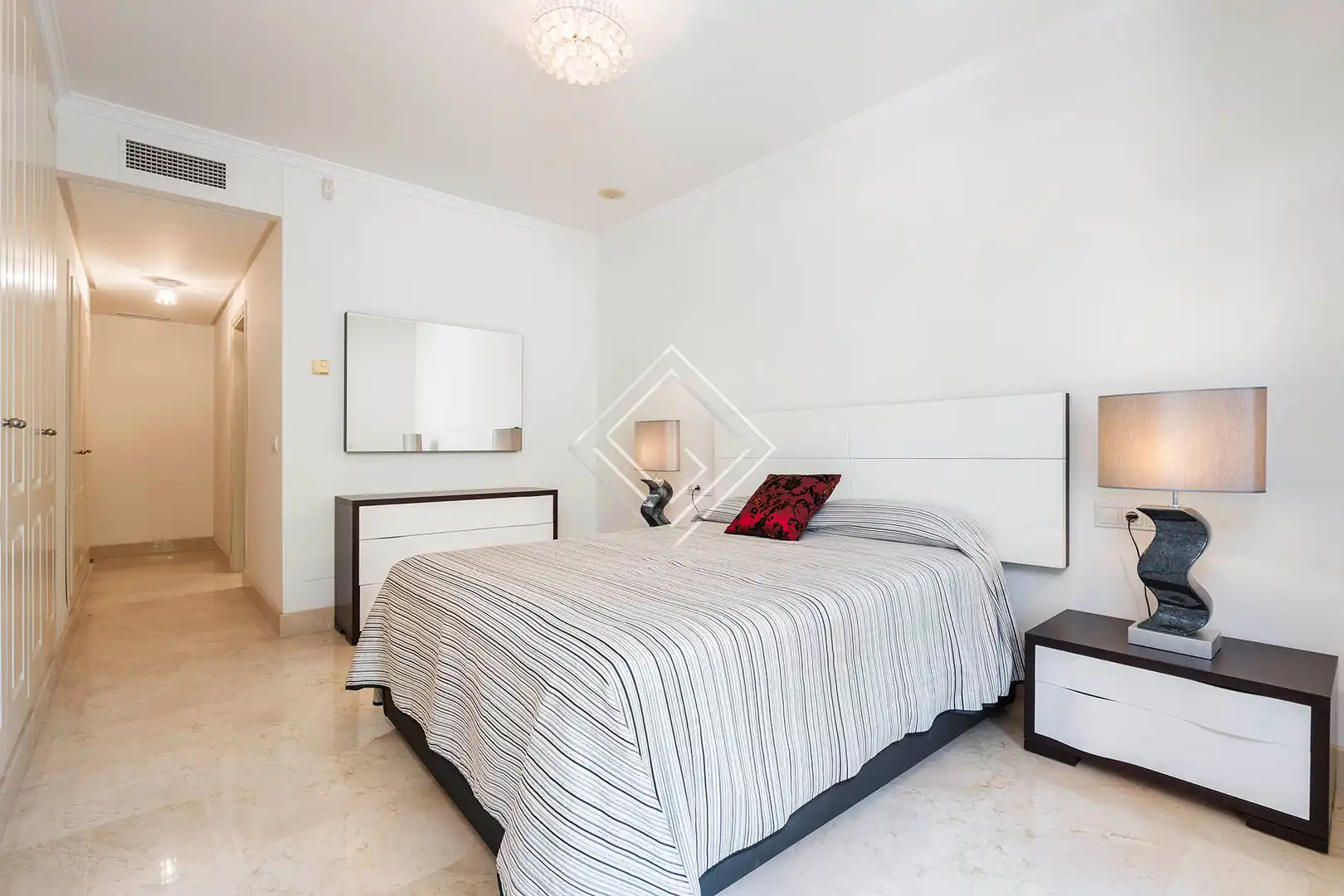 Apartament amb piscina en venda a Milla de Oro, imagen 9